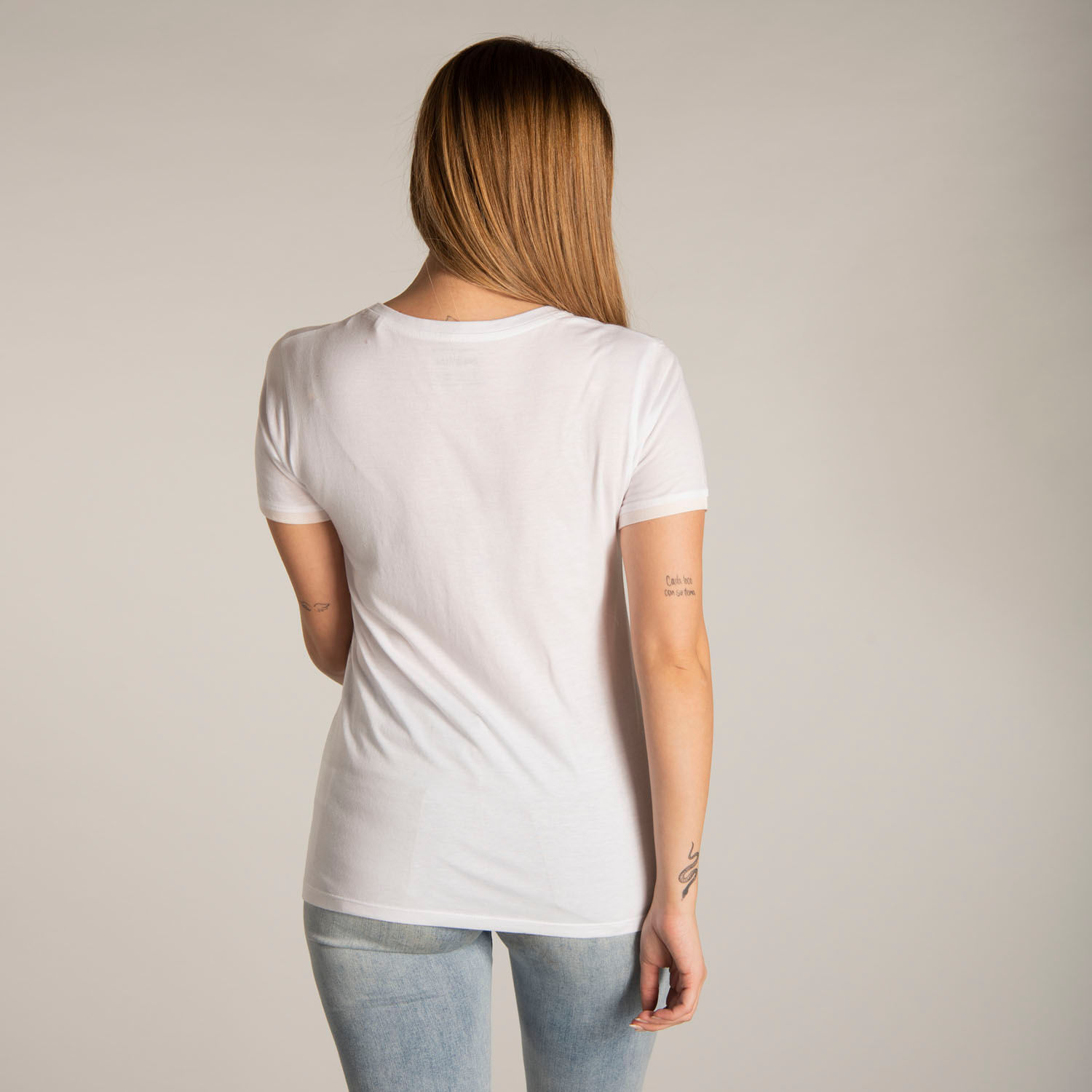 Polera Manga Corta Mujer Caterpillar Repeat Tee