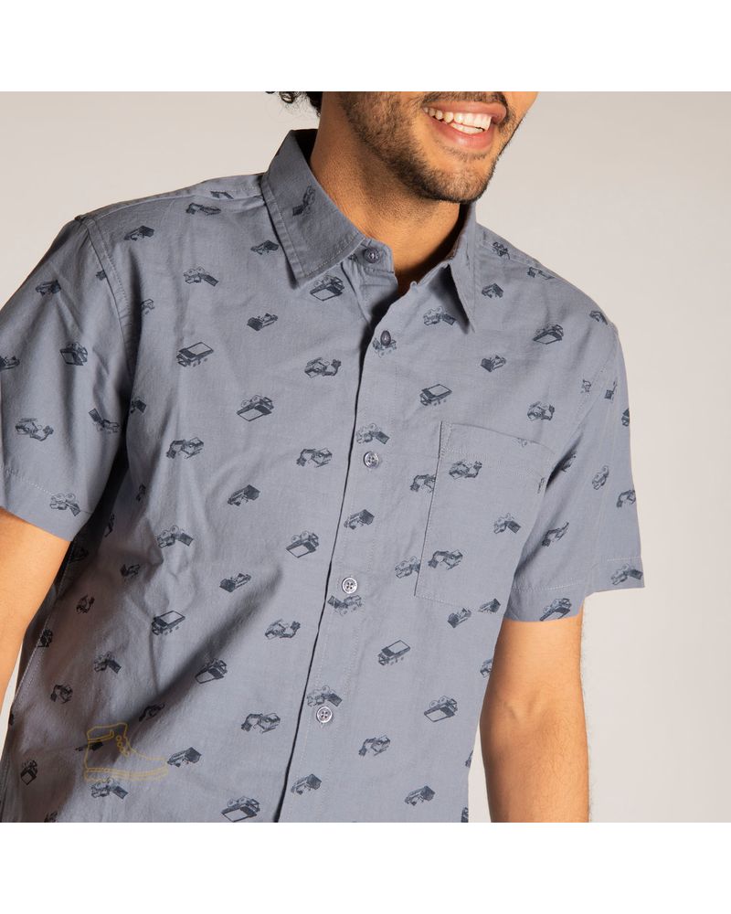 Camisa-Manga-Corta-Hombre-Foundation-con-bolsillo-en-el-pecho
