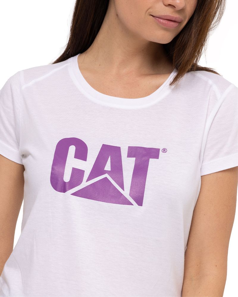 Polera Manga Corta Casual Mujer Cat Logo Scoop Neck Tee Morado Cat