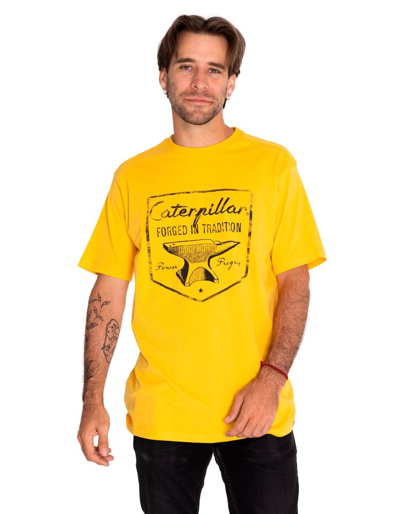 Polera-Manga-Corta-Casual-Hombre-Historic-Tradition-Graphic-Tee-9-Amarillo-Cat