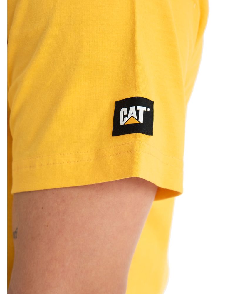 Polera-Manga-corta-Casual-Hombre-ESSENTIAL-S-S-TEE-Amarillo-CAT