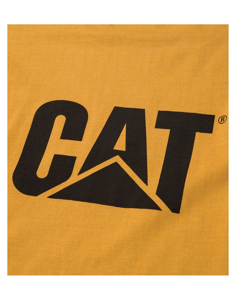 Polera-Manga-corta-Casual-Hombre-TRADEMARK-TEE-Amarillo-CAT