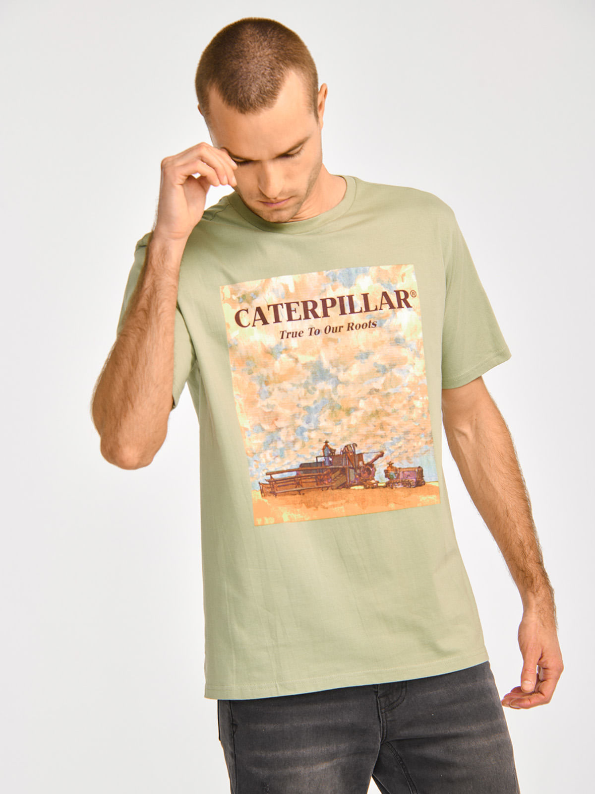 Polera Manga corta Casual Hombre HERITAGE UNIFORM HEAVYWEIGHT GRAPHIC TEE 1 Verde CAT