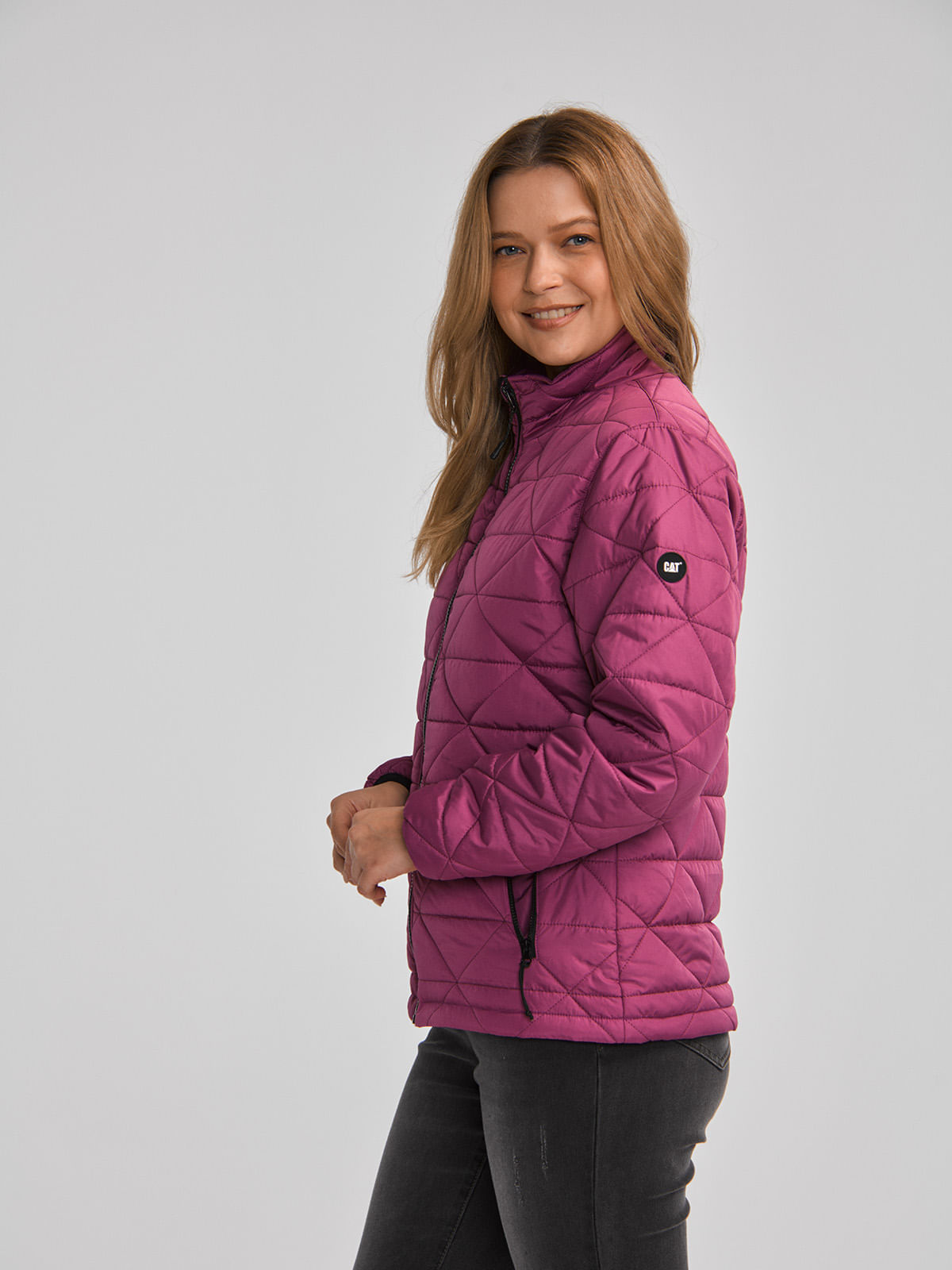 Chaqueta Casual Mujer W MEDIUMWEIGHT INSULATED TRIANGLE QUILTED JACKET Rosado CAT