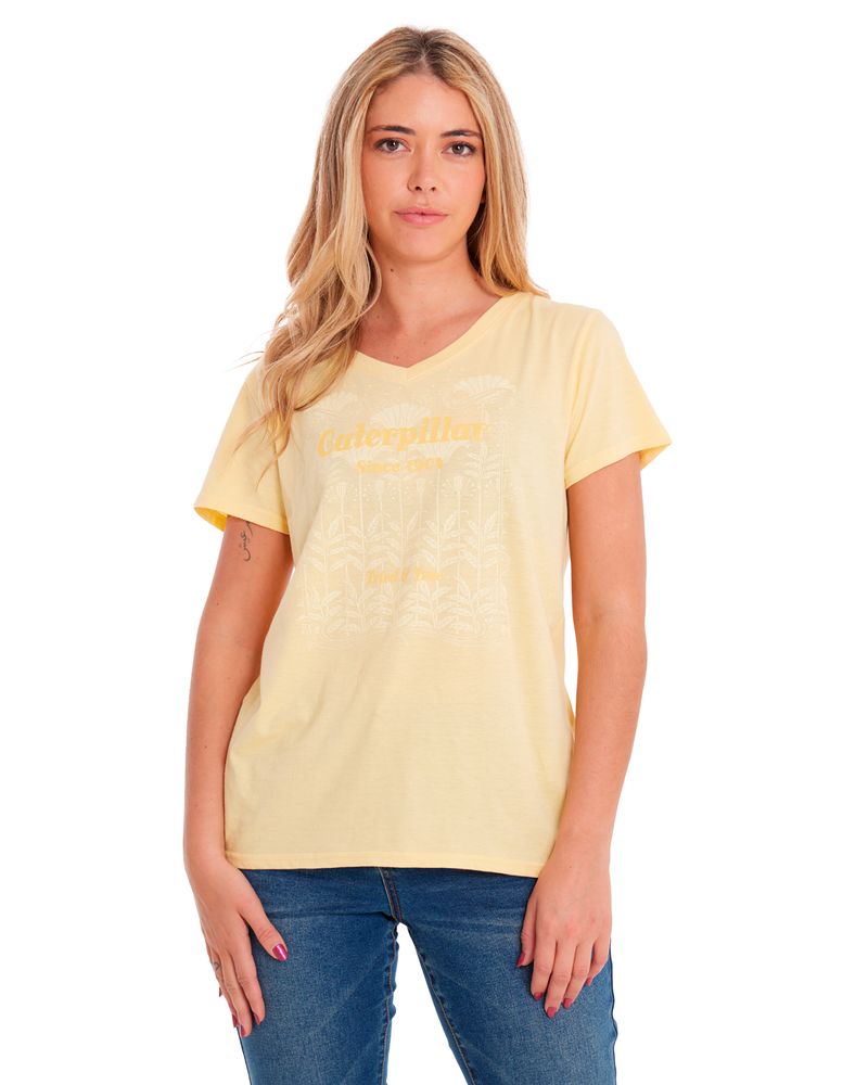 Polera-Manga-corta-Casual-Mujer-W-V-NECK-GRAPHIC-TEE-1-Amarillo-CAT