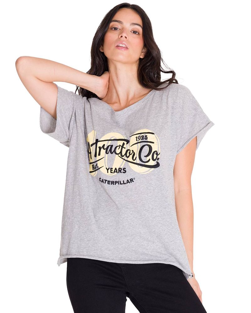 Polera-Manga-Corta-Casual-Mujer-RELAXED-CENTENNIAL-GRAPHIC-TEE-Gris-Cat