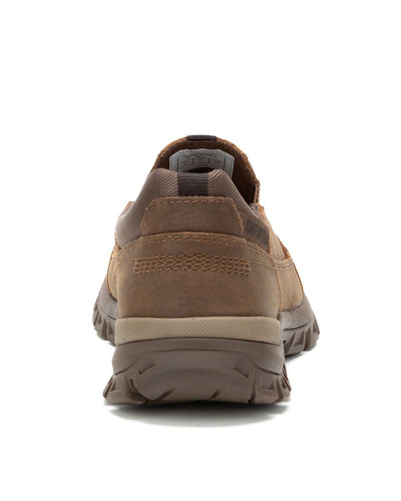 Zapatilla-Cuero-Hombre-Threshold-Slip-On-Cafe-Oscuro-Cat